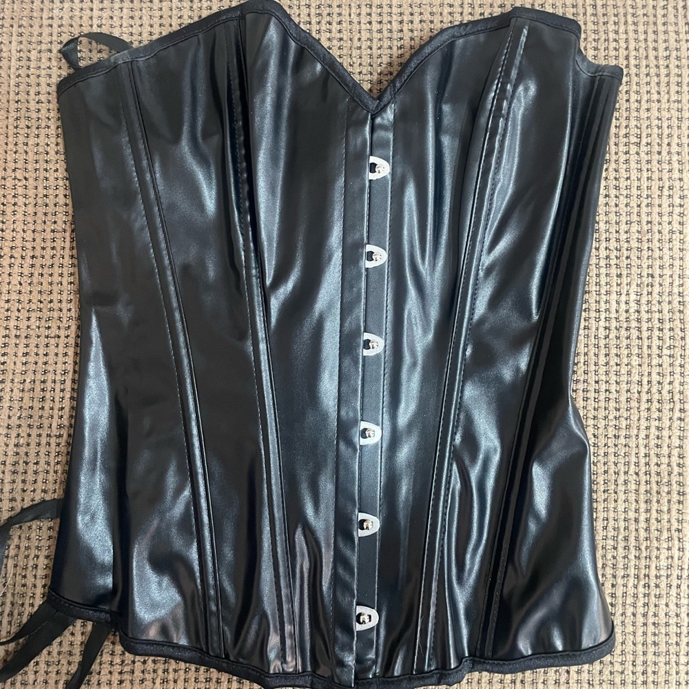Black corset